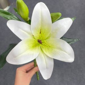 ดอกไม้ประดิษฐ์ ดอกลิลลี่ขนาดเล็ก ผลิตจากโรงงานในจีน ขายส่ง ฟิล์ม PU ให้ความรู้สึกเหมือนจริง พิมพ์ 3 มิติ เหมาะสำหรับตกแต่งงานแต่งงาน งานกลางแจ้ง และบ้าน - Product Image 2