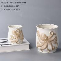 Pot de fleurs en céramique blanc simple, décoration en relief d'octopus, glaçure mate, vase de table, décoration d'intérieur, série marine, arrangement floral
