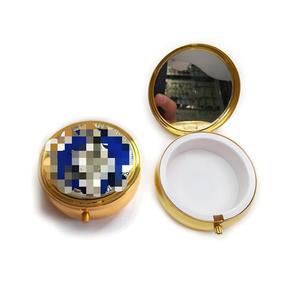 Caja de joyería metálica con espejo, set de regalo de rosario benedictino para hombres y mujeres, caja de regalo artesanal hecha a mano. - Product Image 3