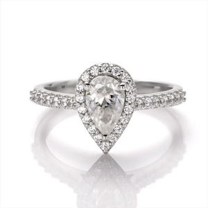 Anillo de Plata 925 con Moissanita DEF de Corte Pera de 1 Quilate HL06M, Ideal para Regalo - Product Image 1