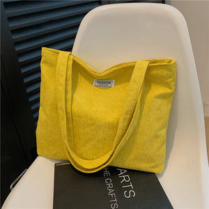 Nouveauté Sac fourre-tout <span class=keywords><strong>en</strong></span> <span class=keywords><strong>velours</strong></span> <span class=keywords><strong>côtelé</strong></span> à double bandoulière grande capacité avec fermeture éclair pour femmes Logo imprimé personnalisé - Product Image 2