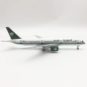 Modelo de aleación de 20 cm de Saudi <span class=keywords><strong>Arabian</strong></span> <span class=keywords><strong>Airlines</strong></span> 787, modelo de avión Saudi Arabia 787 - Product Image 1