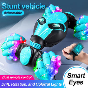 Nouvelle Voiture Télécommandée Rechargeable à Détection de Geste, Modèle Spider-Man, Prête à l'Emploi, pour Utilisation en Intérieur - Product Image 2