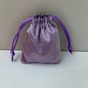 Sac en velours personnalisé avec cordon de serrage pour le rangement de bijoux, sac en velours avec cordon de serrage - Product Image 5