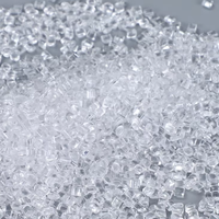 Granulés de plastique PET non modifiés à taux de rétrécissement constant pour le travail de soufflage de contenants d'emballage de formes complexes