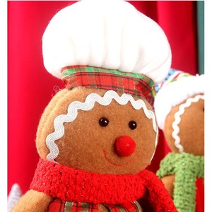 Muñeco Navideño Retráctil de Hombre de Jengibre con Gorro de Chef de Tela para Decoración de Escaparates, Embalaje al por Mayor Disponible - Product Image 3