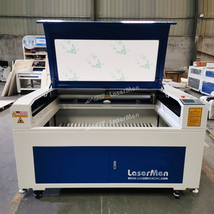 Cortadora Láser CO2 LaserMen-1390 con Ventilador de Extracción para Eliminar Humo y Polvo Durante el Uso - Product Image 2
