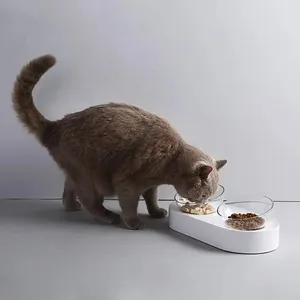 <span class=keywords><strong>Per</strong></span> <span class=keywords><strong>PETKIT</strong></span> portatile regolabile doppio alimentatore automatico in plastica <span class=keywords><strong>per</strong></span> animali domestici comoda tazza d'acqua a forma di bottiglia <span class=keywords><strong>per</strong></span> l'alimentazione degli animali domestici - Product Image 3