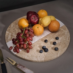 Vente en gros de plateau de luxe en pierre naturelle pour <span class=keywords><strong>brunch</strong></span> dîner snack buffet de fruits assiette de service plateau rond en marbre - Product Image 5
