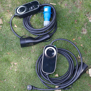 เครื่องชาร์จรถยนต์ไฟฟ้าแบบพกพา 7KW 32A รุ่นใหม่ ชนิด Type 2 มาตรฐาน EU IP55 ใช้ได้กับรถยนต์ BYD คุณภาพสูง ราคาโรงงาน รับผลิตแบบ OEM ODM - Product Image 1