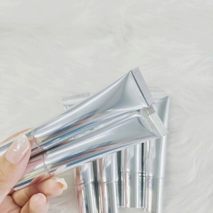 Voluminizador de <span class=keywords><strong>Labios</strong></span> Instantáneo 3D, Líquido, con Logotipo Personalizado, 8 Tonos Modernos, Certificado MSDS, Venta al Por Mayor, No Pegajoso, Brillo Intenso - Product Image 5