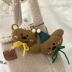 QY Mini Llavero De Peluche Navideño Oso Perro Gato Muñeco Suave Colgante Para Bolso Regalo Infantil Al Por Mayor - Product Image 1