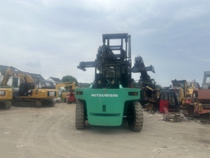 Used Mitsubishi FD300 3 Ton Diesel <b>Forklift</b> CE/EPA Certified Hydraulic <b>Forklift</b> Truck Gearbox Engine Pump for Warehouse Easy - Product Image 2