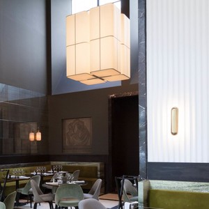 Lustre de restaurant de style Wabi-Sabi japonais, éclairage artistique unique en marbre et tissu de style chinois pour auberges, hôtels et espaces privés - Product Image 4