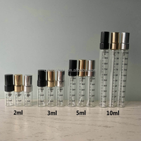 Atomiseur de parfum en verre transparent gradué de 2 ml, 3 ml, 5 ml, 10 ml, flacon de voyage rechargeable portable avec bouchon pulvérisateur en aluminium doré