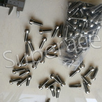 Écrou à bride en titane M7x24mm à 12 points pour jantes de course forgées en 3 parties