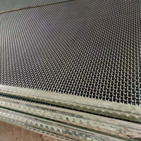 Kawat Saringan Baja Mangan 65Mn Efisiensi Penyaringan Tinggi, Anyaman Polos, Dapat Dibengkokkan, Kustom untuk Saringan Getar Tambang dan Filter
