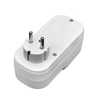 TOMZN Universal + EU Socket Over/Under Tension Protect Over Current Protector Delay Adaptateur de voyage universel vers prise européenne