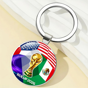 Porte-clés en alliage de zinc sur le thème de la Coupe de football États-Unis-Canada-Mexique 2026, souvenir pour les fans - Product Image 1