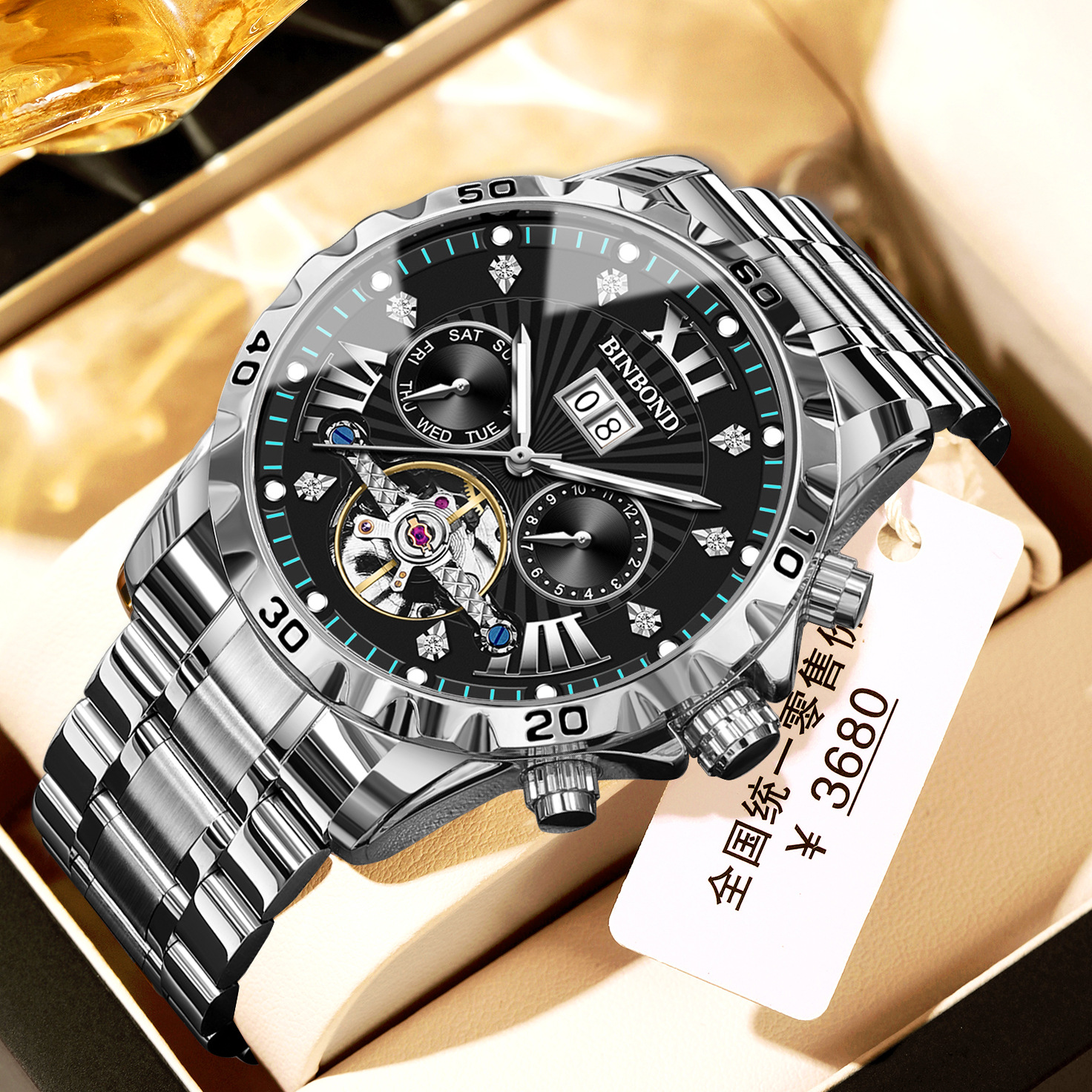 Stainless steel - Black dial - Green markings