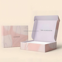 Caja de Envío Corrugada Personalizada al por Mayor, Etiqueta Privada, Embalaje para Ropa, Color, Relieve UV, Calcetines Reciclados