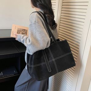 Women's <b>Patchwork</b> Polka Dot Tote <b>Bag</b> Large Capacity Vintage Polyester Zipper Closure Water Resistant Portable Shoulder Handbag - Product Image 2