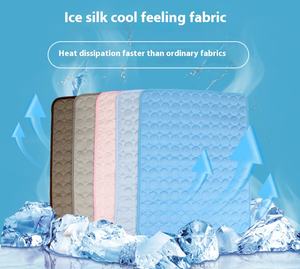 2025 Pet Hot Selling Mehrfarbige atmungsaktive Eisse ide Kühl kissen Hunde katze Eis polster - Product Image 4