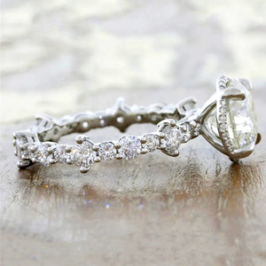 Set di Anelli di Fidanzamento per Donne, Fede Nuziale con Zirconi Scintillanti, Gioiello di Lusso Elegante, Regalo - Product Image 3