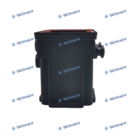 A0001407878 Couvercle de pompe à urée Moteur diesel Couvercle de pompe doseuse Compatible avec la pompe à urée B-enz 0001407878 Pièces de camions