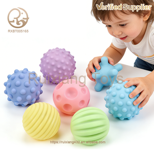 Palline Morbide in PVC per lo Sviluppo Cognitivo - Giocattolo Educativo per Neonati e Bambini, Macaron Colorati che Spruzzano Acqua, Unisex per 5-13 Anni - Product Image 2