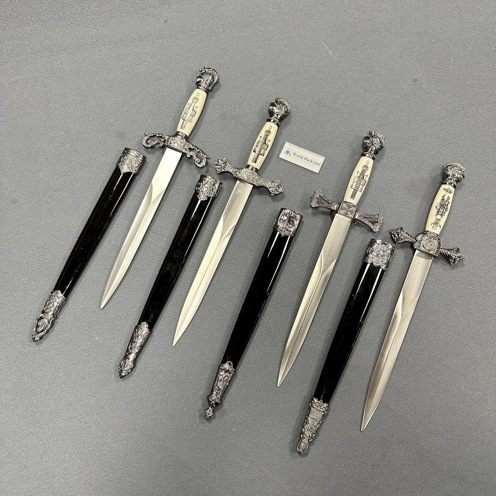 芸術におけるフリーメイソンのテンプル騎士の儀式用剣：卸売業者様向け