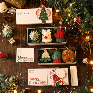 Handmade Christmas-Themed Artistic <b>Candle</b> <b>Sets</b>-Ideal for Home Decor & Christmas <b>Gifts</b> - Product Image 3