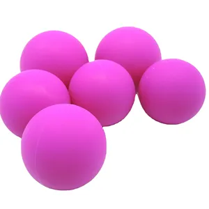 ゴム製のおもちゃのボール、環境にやさしいゴム製のペットボール、滑らかなゴム製の弾むボールが膨らみます