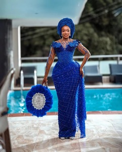 Personalizado azul sirena vestidos de noche Luxuris rebordear negro niñas vestido de fiesta de boda africano de talla grande vestido de Graduación - Product Image 1