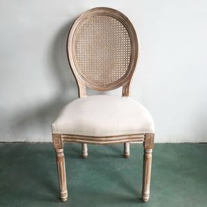 Silla de comedor retro europea moderna silla de ratán espalda americana hotel boda restaurante silla de madera maciza estilo Lewis silla decoraciones - Product Image 6