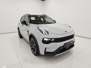Lynk & Co 01 2023 Nouvelle Énergie 1.5TD EM-P Édition Dawn PM SUV Compact <span class=keywords><strong>Essence</strong></span> 5 Places - Product Image 3