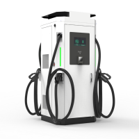 Station de recharge rapide DC 120kW-480kW à 3 pistolets CCS2 CCS1 CHAdeMO GB/T NACS pour concentrateur de recharge de véhicules électriques