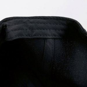 Gorra de béisbol unisex de lona común, estilo punk, rock, hip hop, con remaches plateados y púas, ajustable y personalizable - Product Image 5