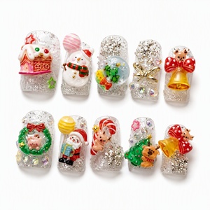 Uñas Postizas Navideñas con Brillo, Puntas de Uñas con Dibujos Animados en 3D, Cobertura Completa con Pedrería, Reutilizables, para Mujer - Product Image 3