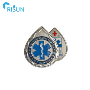 Épinglette de défi personnalisée avec logo pour les services médicaux d'intervention d'urgence, émail d'usine, pour médecins, infirmières et premiers secours - Product Image 2