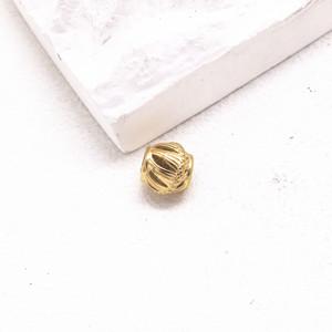 yunnique Cuentas espaciadoras de acero inoxidable dorado, diseño cilíndrico de corazón y copo de nieve para hacer pulseras, 8 mm, GZY-PJ18 - Product Image 4