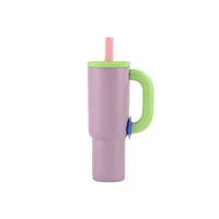 Gobelet isotherme en acier inoxydable 304/201 avec poignée géante, design moderne et simple, portable pour les voyages en extérieur et l'usage domestique, personnalisable