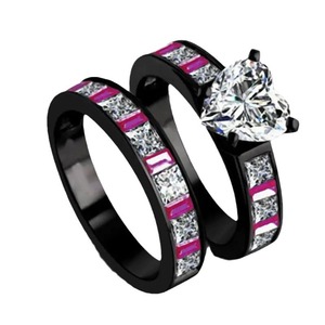Set di anelli classici per coppia con zirconi a forma di cuore bicolore per gioielli da donna alla moda minimalista - Product Image 1