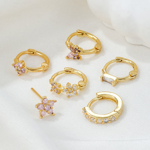 <span class=keywords><strong>Ensemble</strong></span> de bijoux fantaisie, boucles d'oreilles créoles en laiton plaqué or 18 carats, <span class=keywords><strong>ensemble</strong></span> de boucles d'oreilles créoles avec papillon rose en zircon, cadeau pour fille - Product Image 5