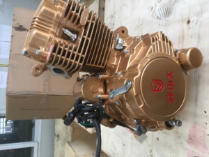 محرك زونغشين 150cc/200cc/250cc/300cc بتبريد مائي للدراجات النارية/عربات نقل البضائع ذات العجلات الثلاث - Product Image 5