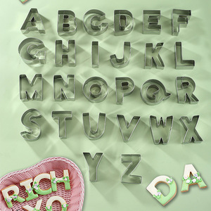 Juego de Cortadores de Galletas de Acero Inoxidable con Letras del Alfabeto Inglés (26 Letras), Herramienta para Hornear Pasteles, Reutilizable, Resistente al Calor, Apto para Horno - Product Image 2