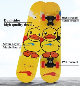 Skateboard électrique portable pour enfants, 2406, skateboard à quatre roues, bon marché - Product Image 4