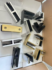 Clip <span class=keywords><strong>de</strong></span> barandilla <span class=keywords><strong>de</strong></span> <span class=keywords><strong>vidrio</strong></span> <span class=keywords><strong>de</strong></span> 90 grados compatible <span class=keywords><strong>con</strong></span> abrazadera <span class=keywords><strong>de</strong></span> pared a <span class=keywords><strong>vidrio</strong></span> Soporte <span class=keywords><strong>de</strong></span> acero inoxidable 304 para barandilla <span class=keywords><strong>de</strong></span> <span class=keywords><strong>vidrio</strong></span> impermeable Valla <span class=keywords><strong>de</strong></span> piscina - Product Image 4