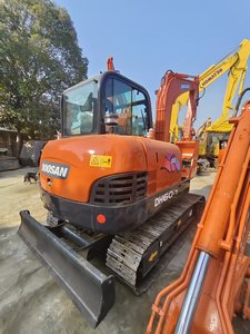 Excavatrice d'occasion Doosan DH60-7, 6 tonnes, godet de 0,2 m, prix bas, machine de construction, moteur performant - Product Image 6