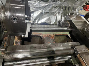 Tornio Manuale Usato CY6140 1000mm per Lavorazione Metalli Pesanti - Product Image 5